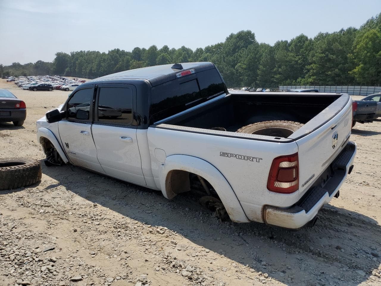 2022 Ram 1500 Laramie - foto 2