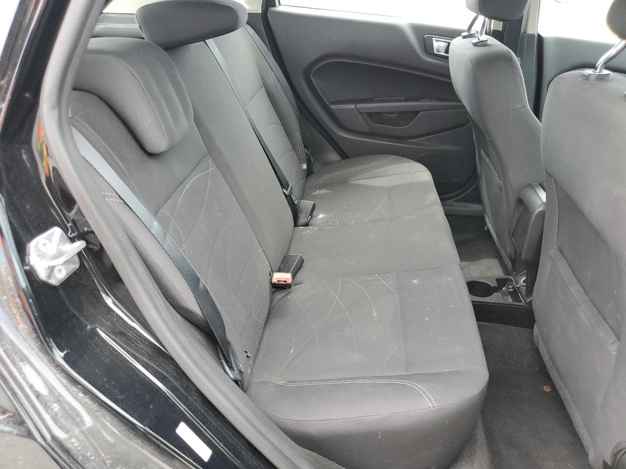 2016 Ford Fiesta Se - foto 3
