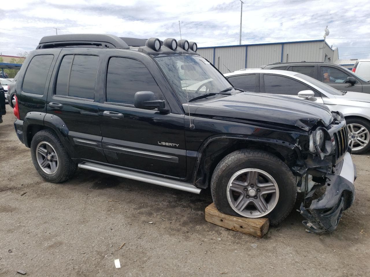 2004 Jeep Liberty Renegade - foto 4