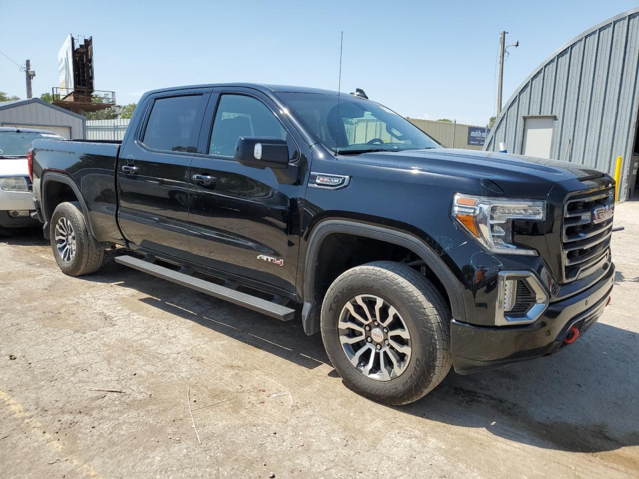 2020 GMC Sierra K1500 At4 - foto 4