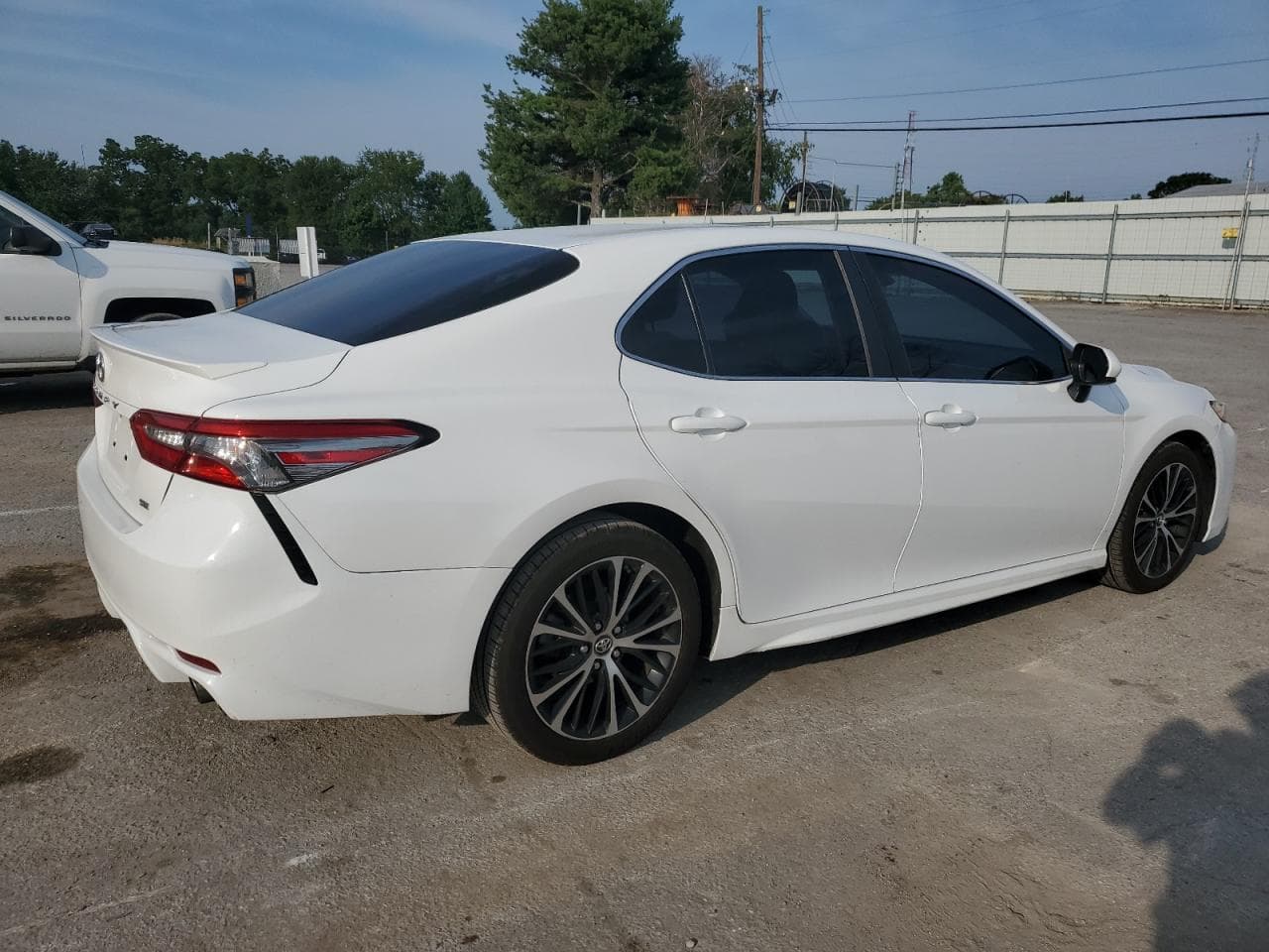 2018 Toyota Camry Se - foto 3