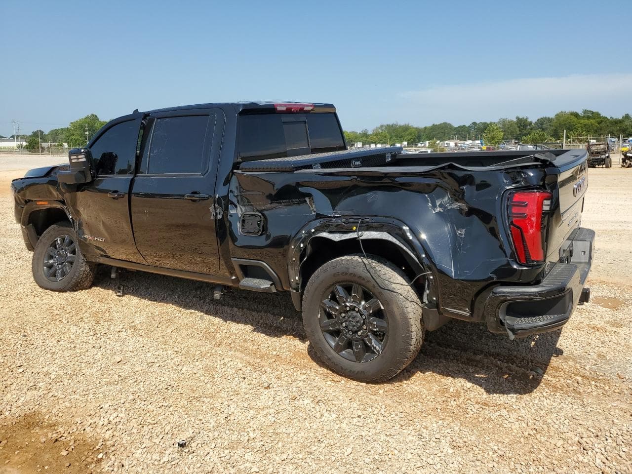 2024 GMC Sierra K2500 At4 - foto 2