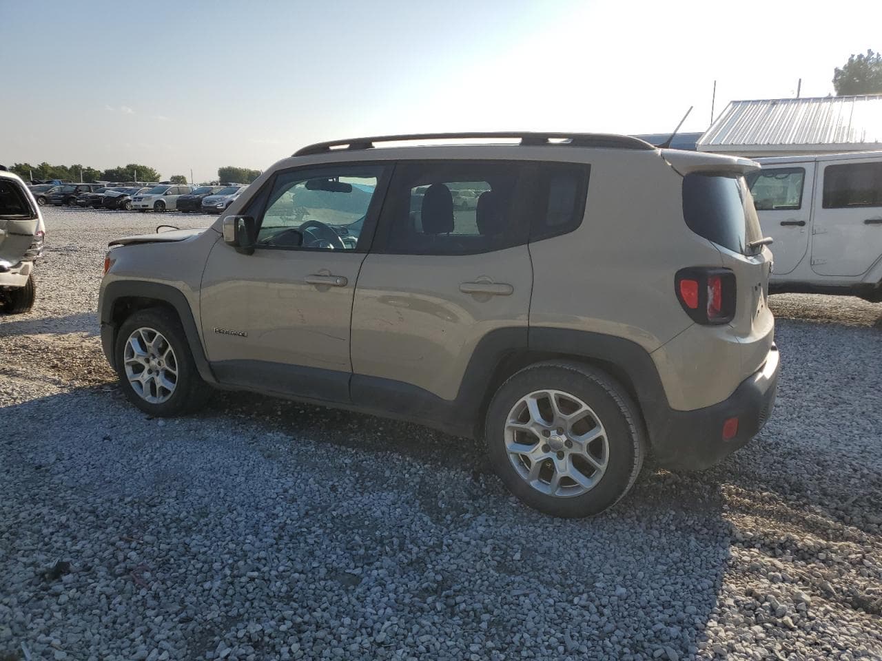2015 Jeep Renegade Latitude - foto 2