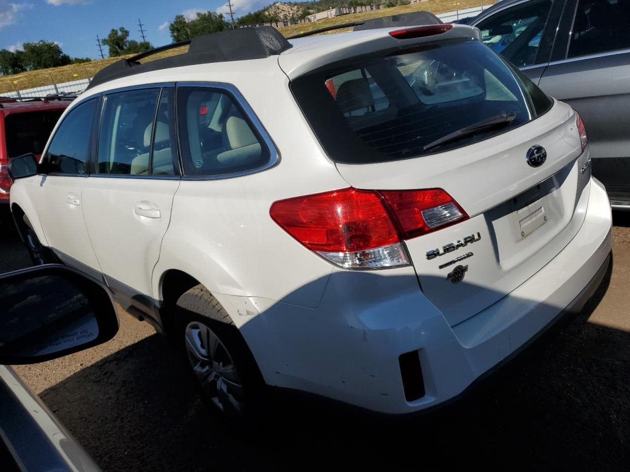 2013 Subaru Outback 2.5I - foto 2