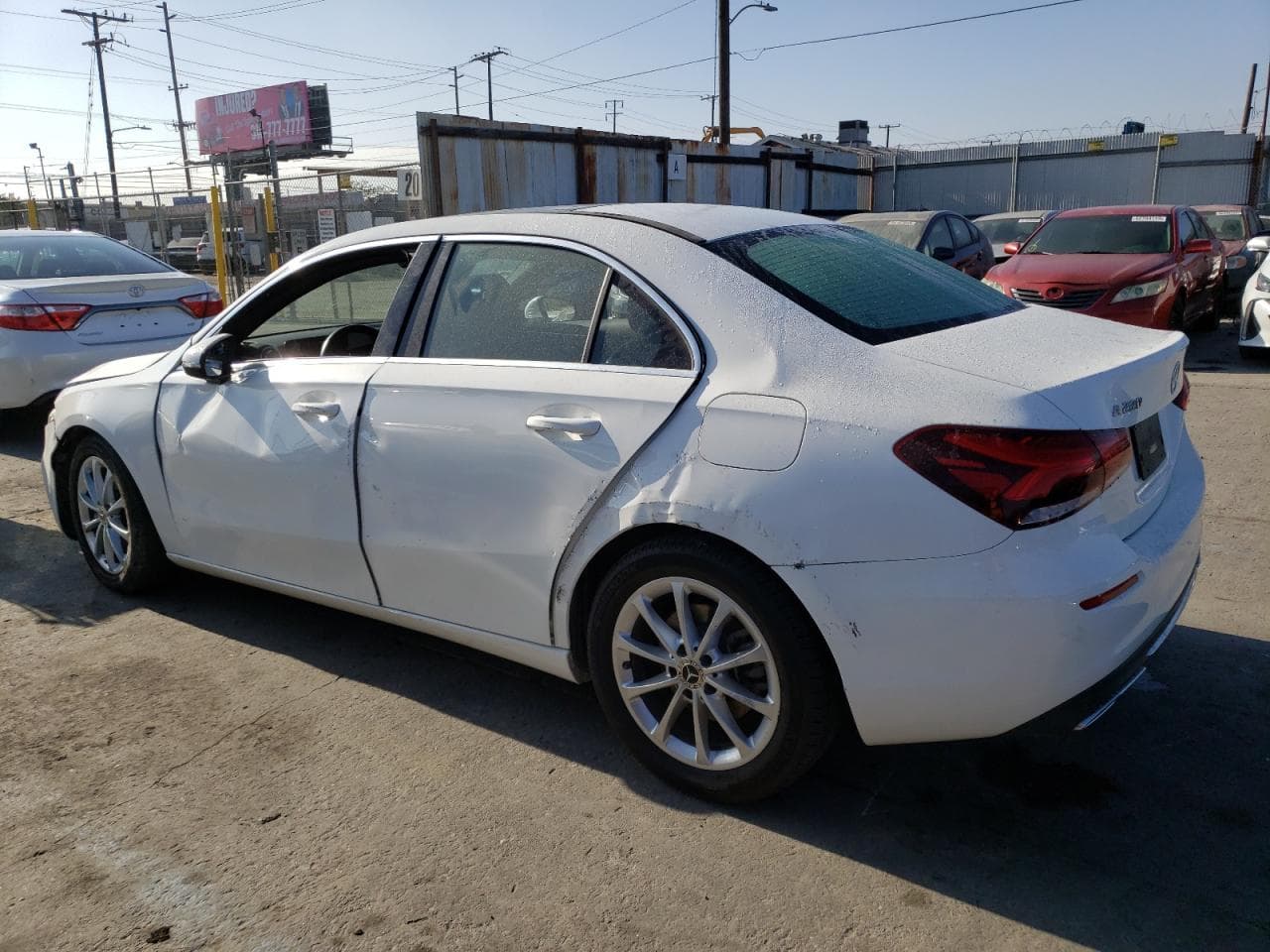2021 Mercedes-Benz A 220 - foto 2