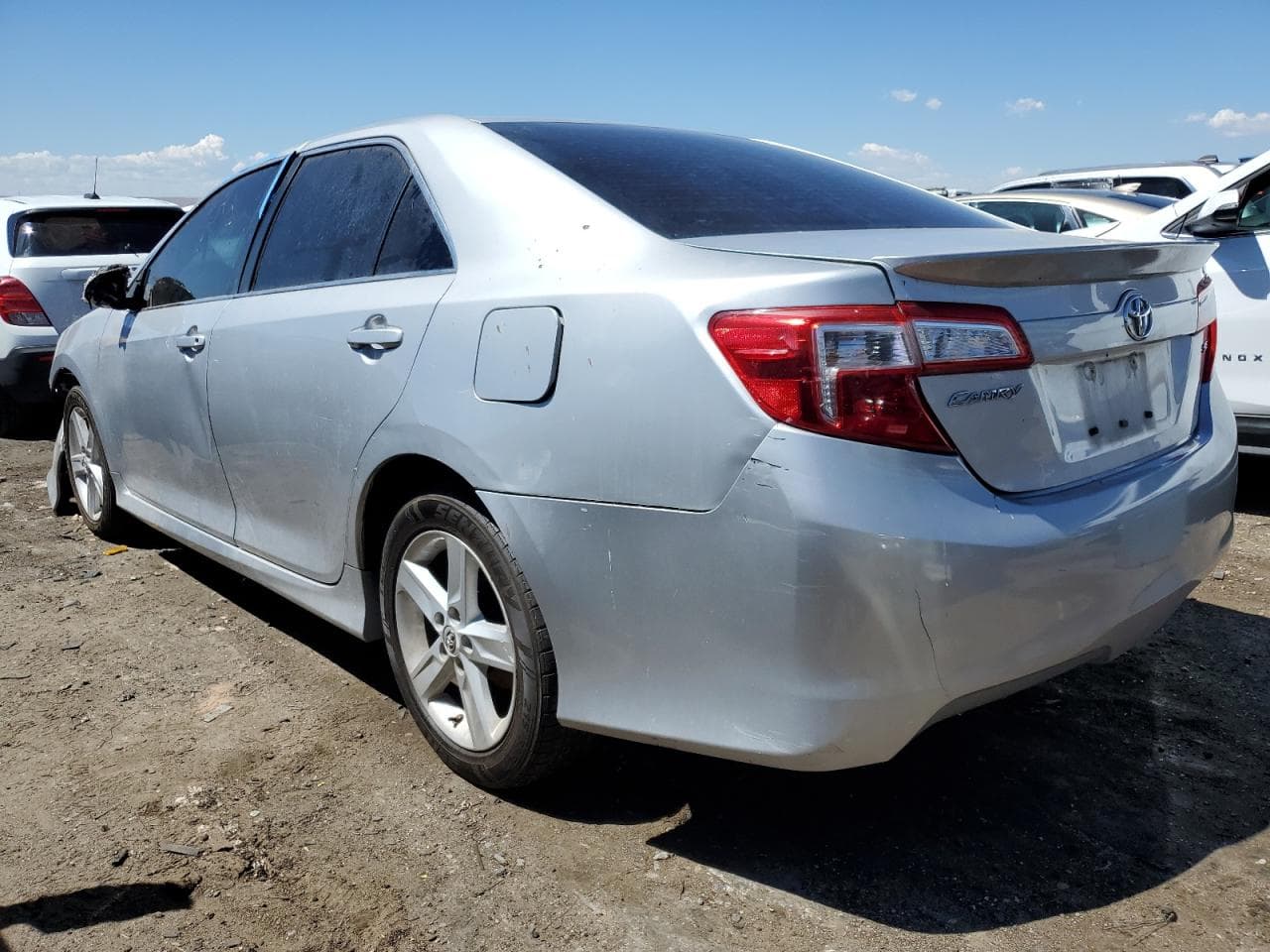 2012 Toyota Camry Se - foto 2