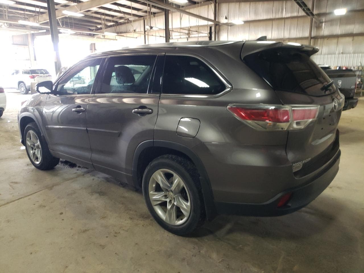 2015 Toyota Highlander Limited - foto 2