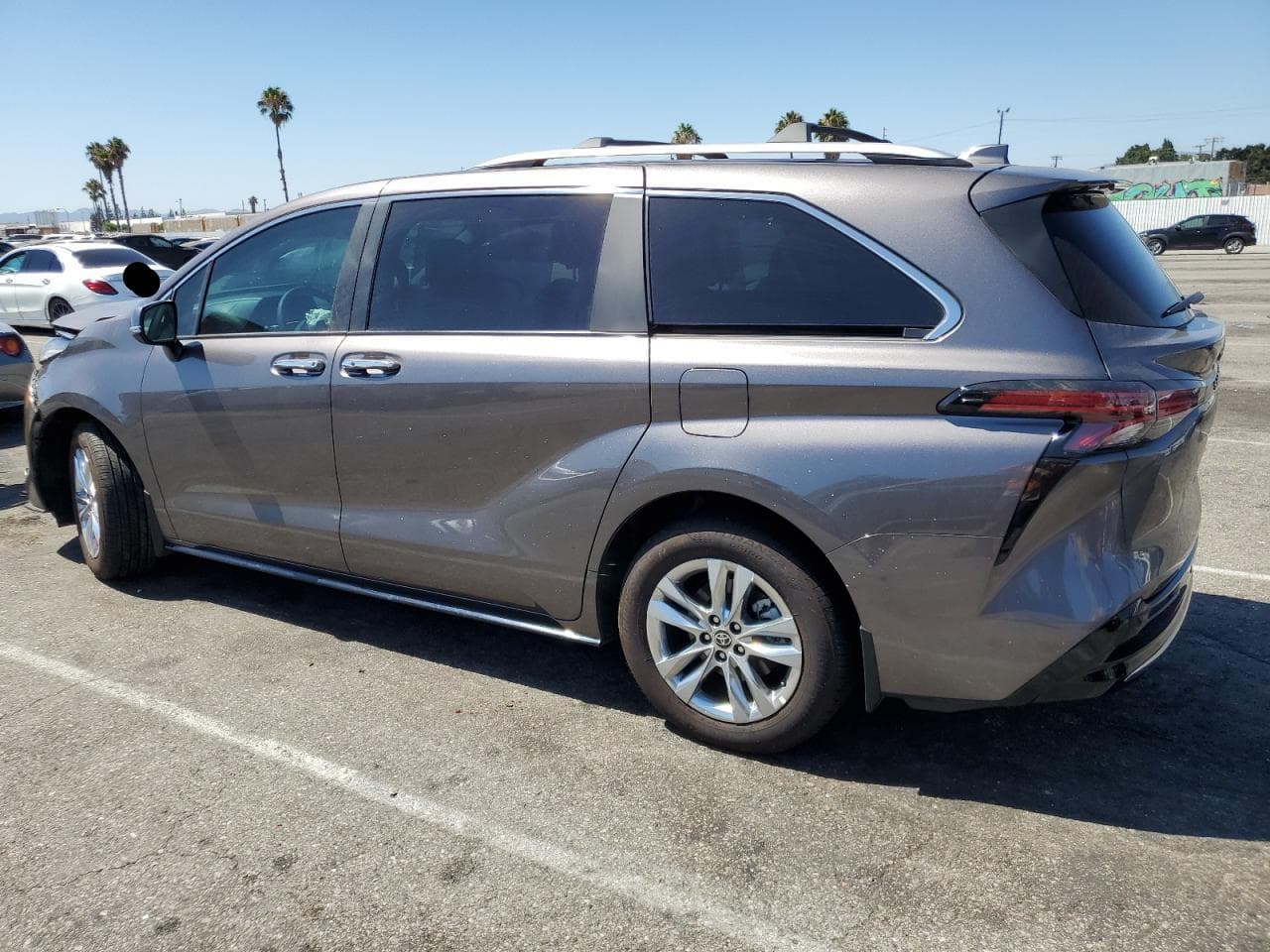 2022 Toyota Sienna Limited 7-Passenger - foto 2