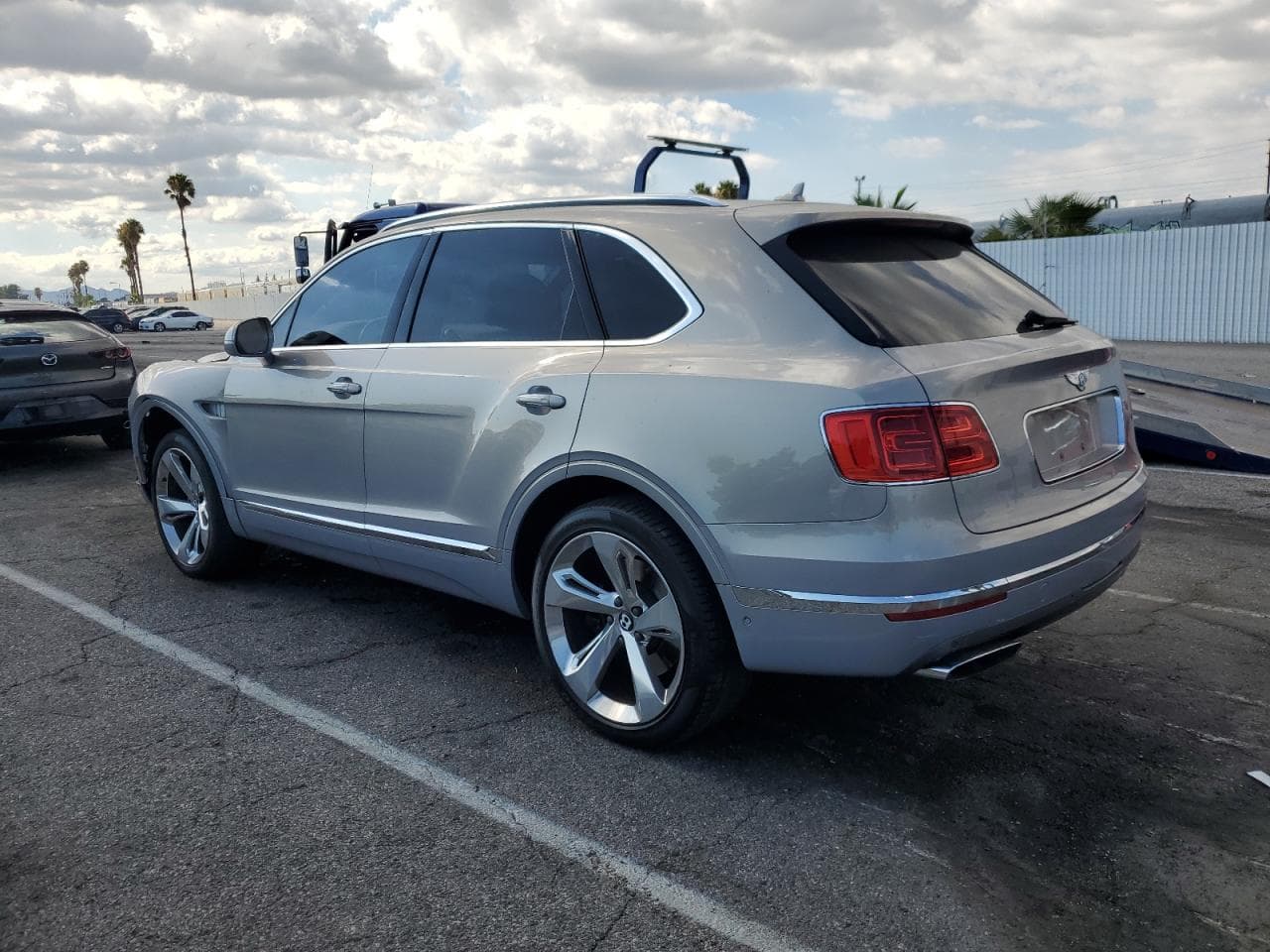 2017 Bentley Bentayga W12/W12 First Edition - foto 2