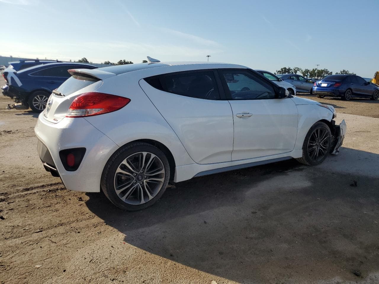 2016 Hyundai Veloster Turbo - foto 3