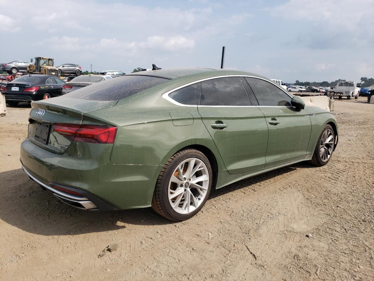 2022 Audi A5 Premium 40 - foto 3