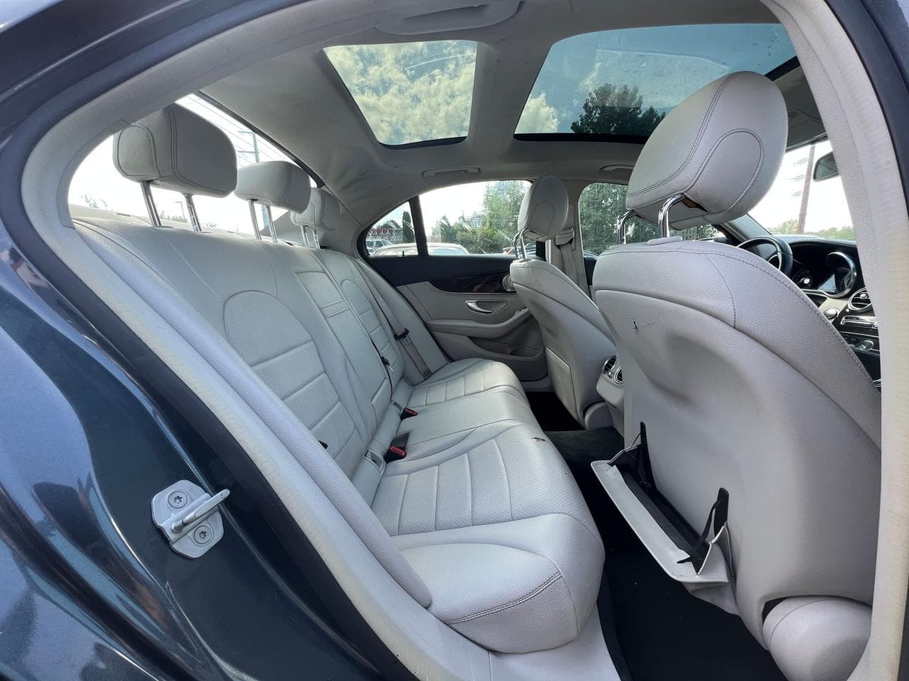 2015 Mercedes-Benz C 300 4Matic - foto 4