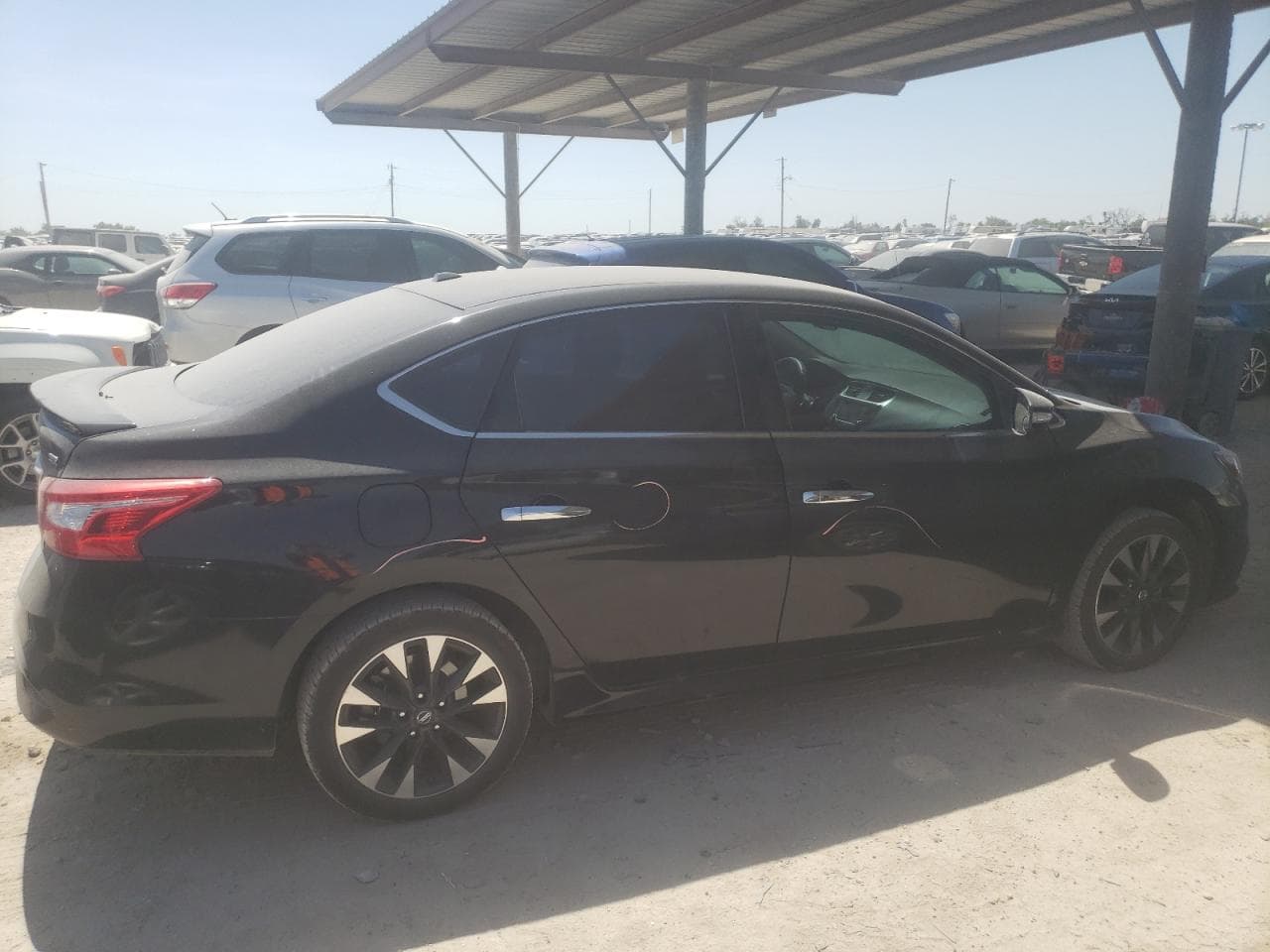 2017 Nissan Sentra Sr - foto 3