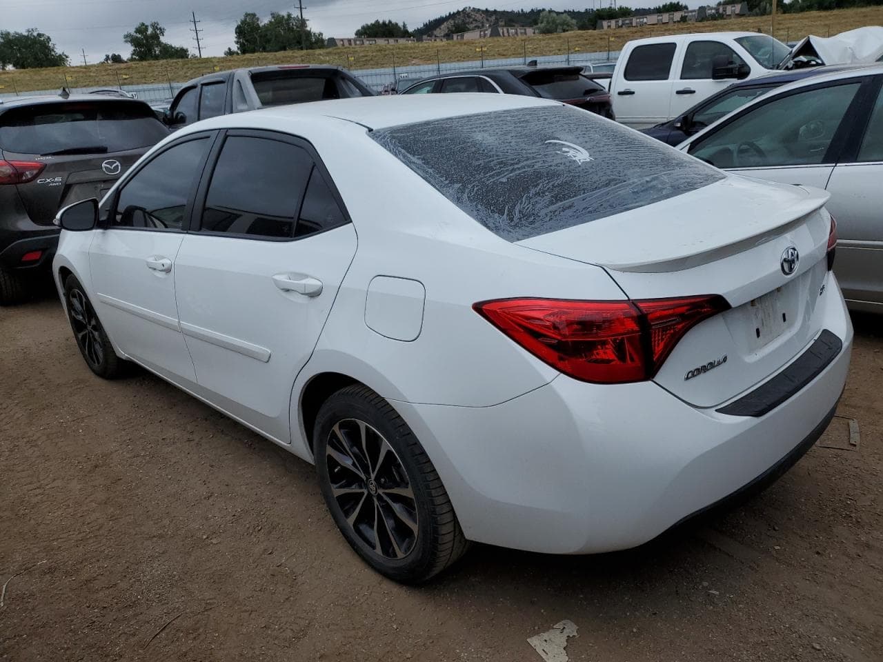 2017 Toyota Corolla L - foto 2