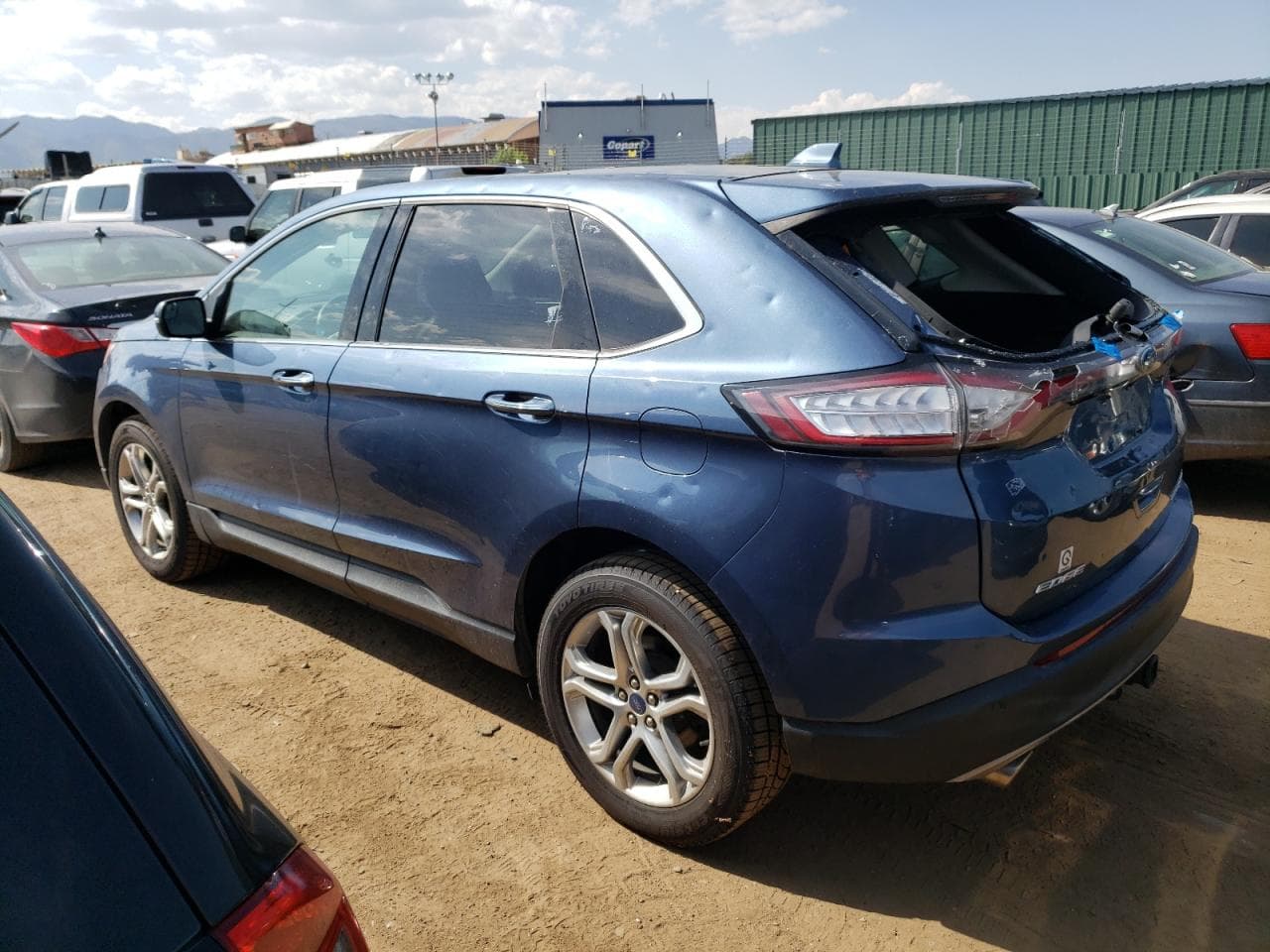 2018 Ford Edge Titanium - foto 2