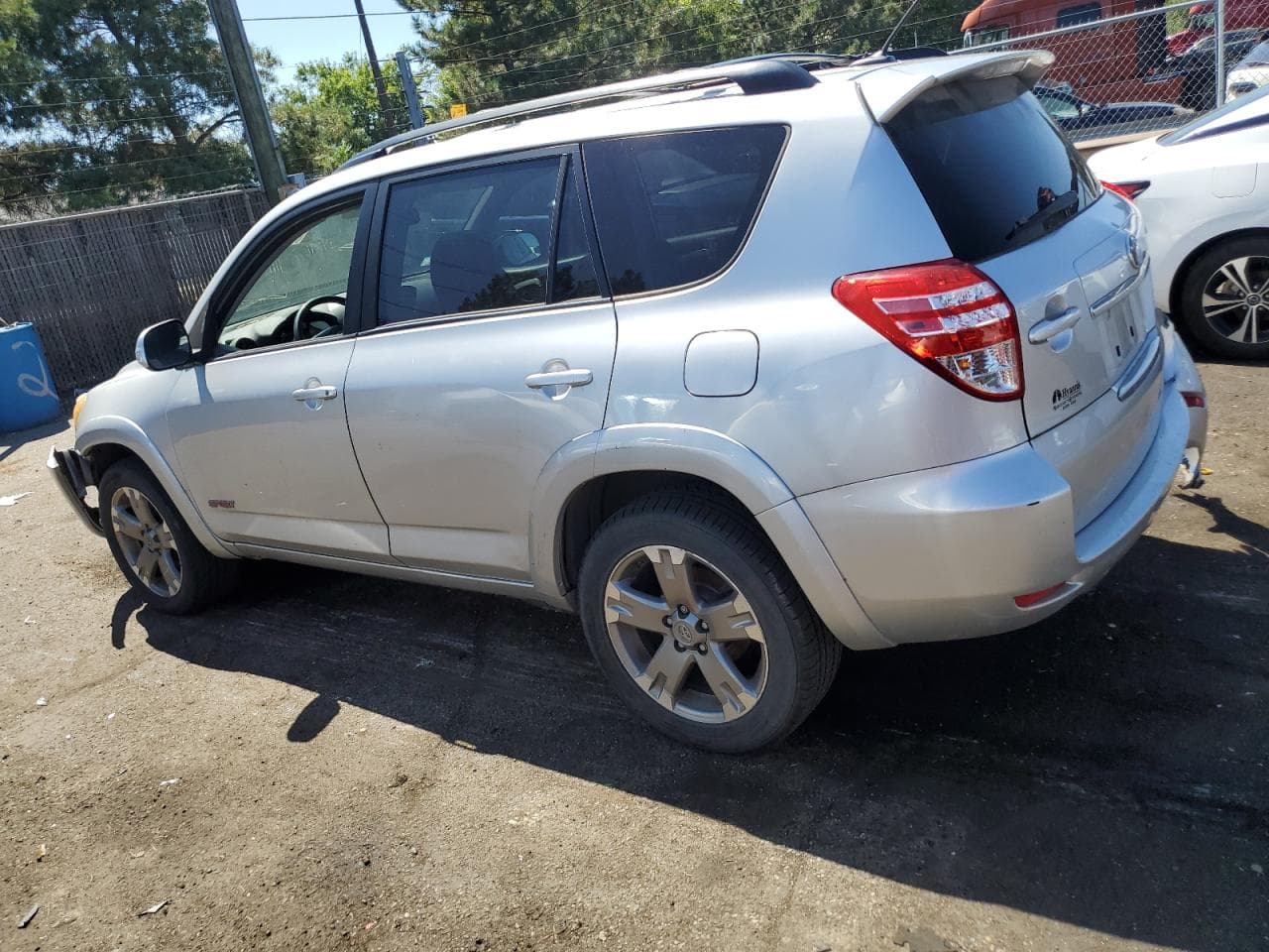 2011 Toyota Rav4 Sport - foto 2