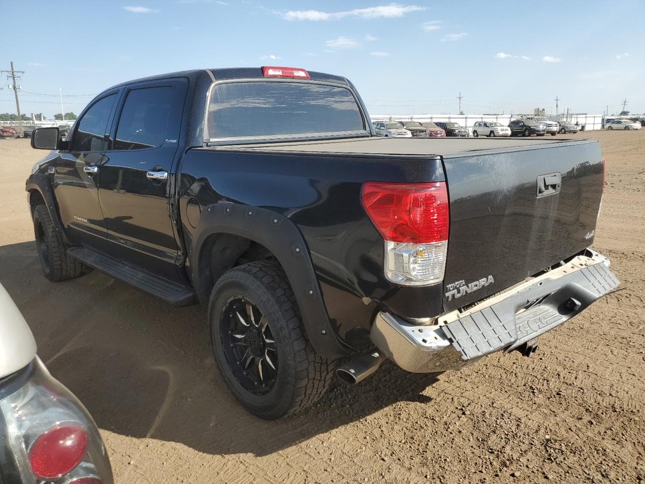 2011 Toyota Tundra Limited 5.7L V8 - foto 2
