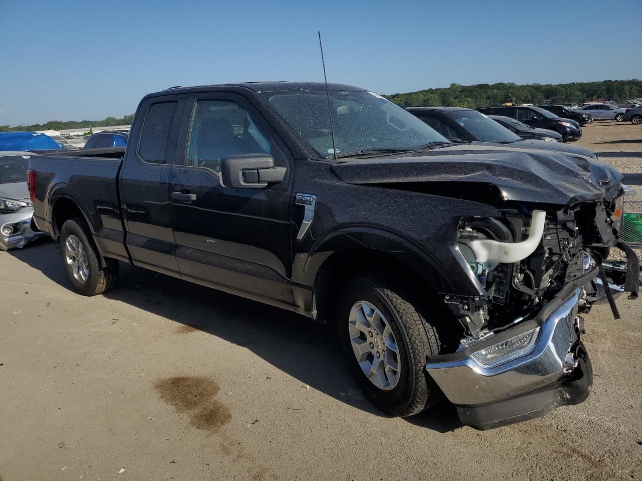 2022 Ford F150 Super Cab - foto 4