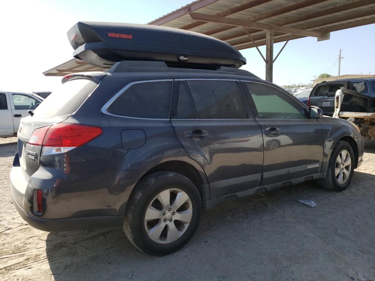 2010 Subaru Outback 2.5I Premium - foto 3
