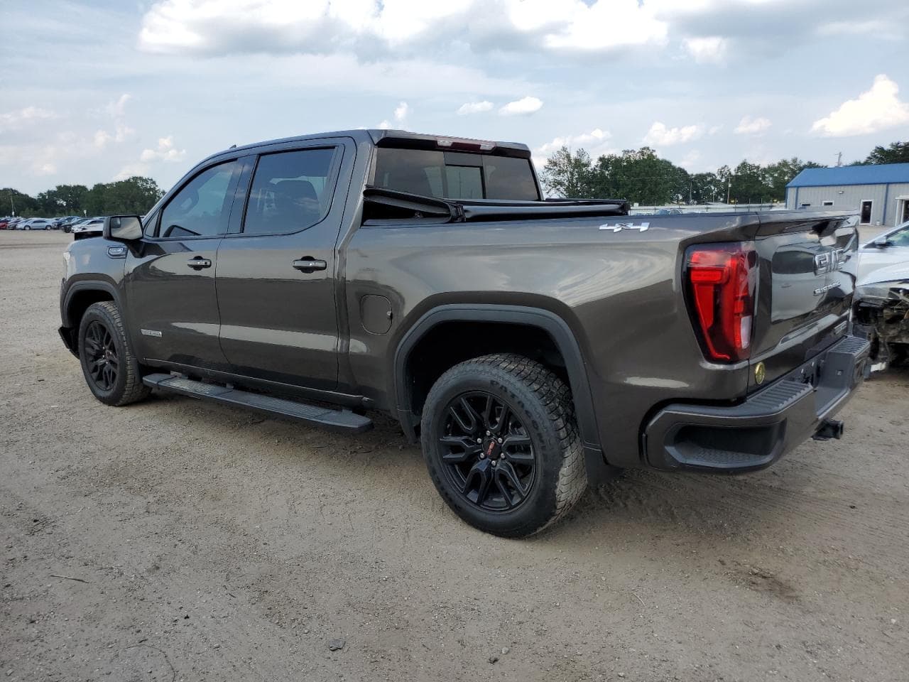2020 GMC Sierra K1500 Elevation - foto 2