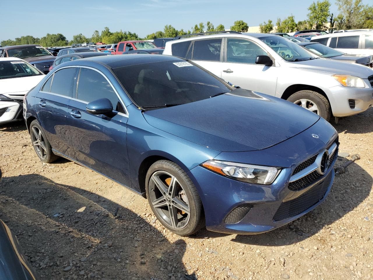 2020 Mercedes-Benz A 220 4Matic - foto 4