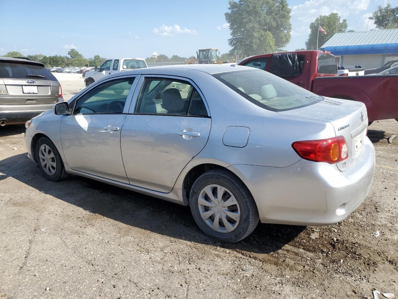 2010 Toyota Corolla Base - foto 2