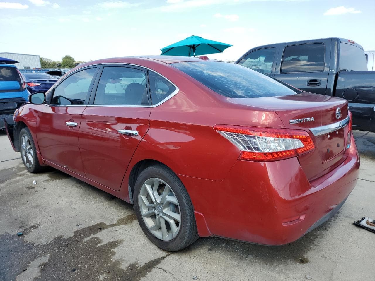 2014 Nissan Sentra S - foto 2