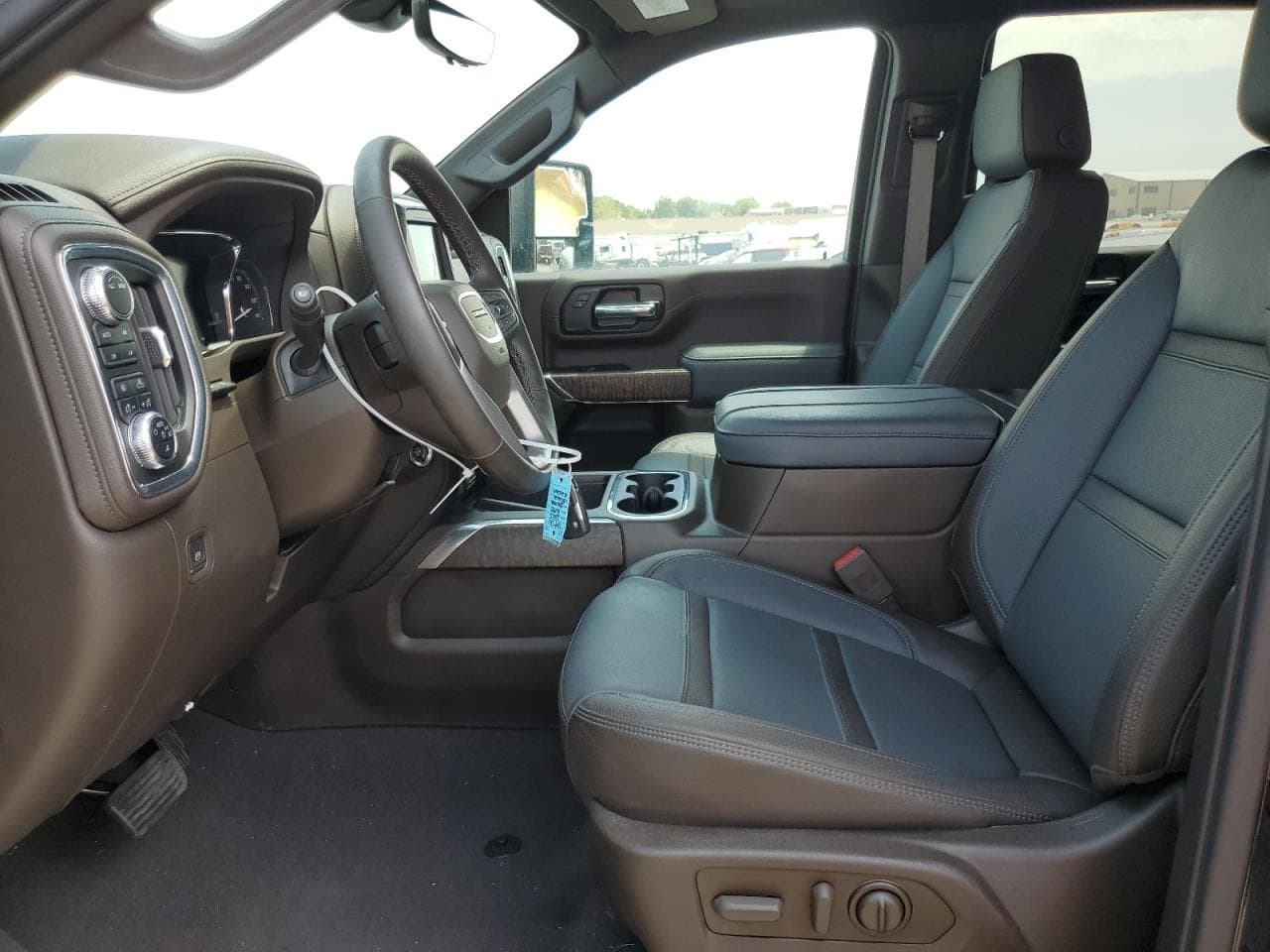 2023 GMC Sierra K3500 Denali - foto 4