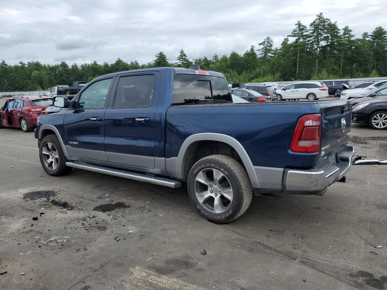 2019 Ram 1500 Laramie - foto 2
