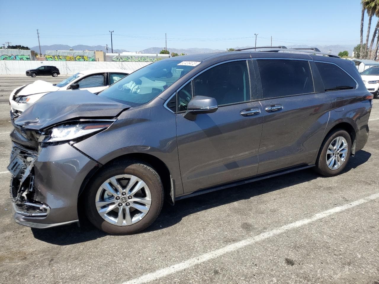 2022 Toyota Sienna Limited 7-Passenger