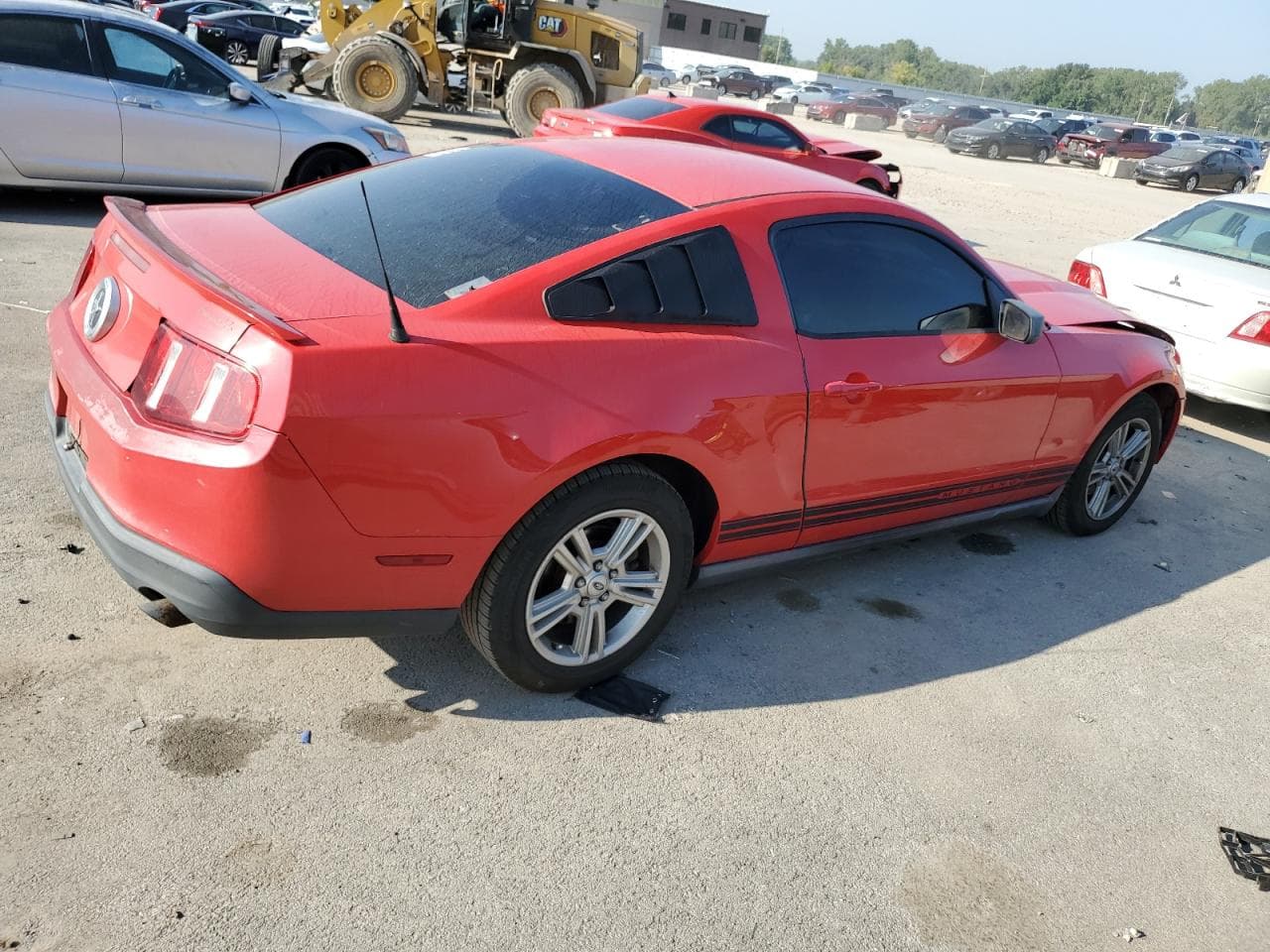 2010 Ford Mustang - foto 3