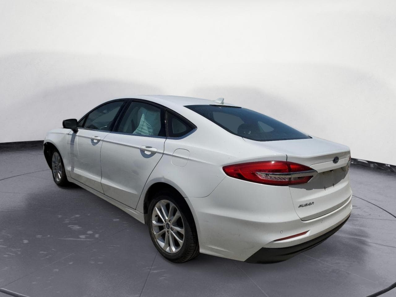 2020 Ford Fusion Se - foto 2