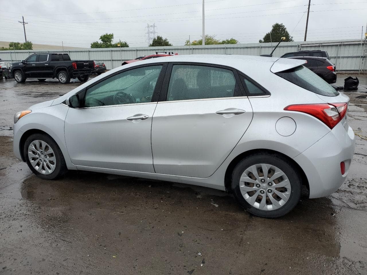 2017 Hyundai Elantra Gt Base - foto 2