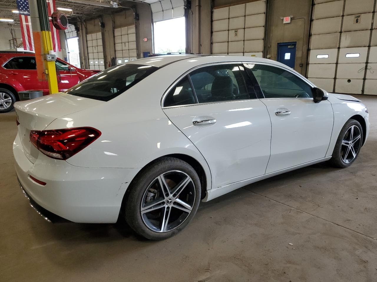 2021 Mercedes-Benz A 220 - foto 3