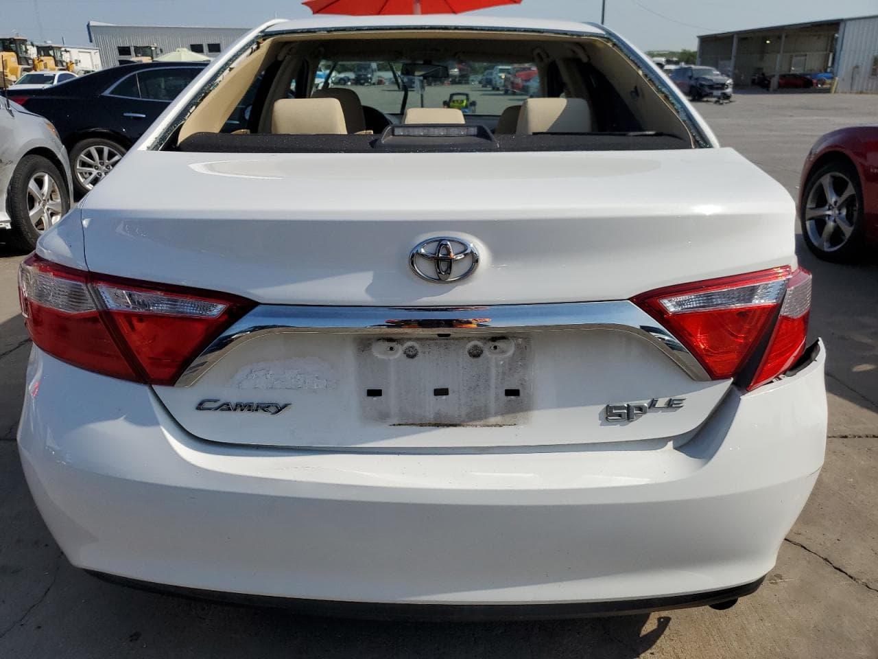 2015 Toyota Camry Le - foto 3