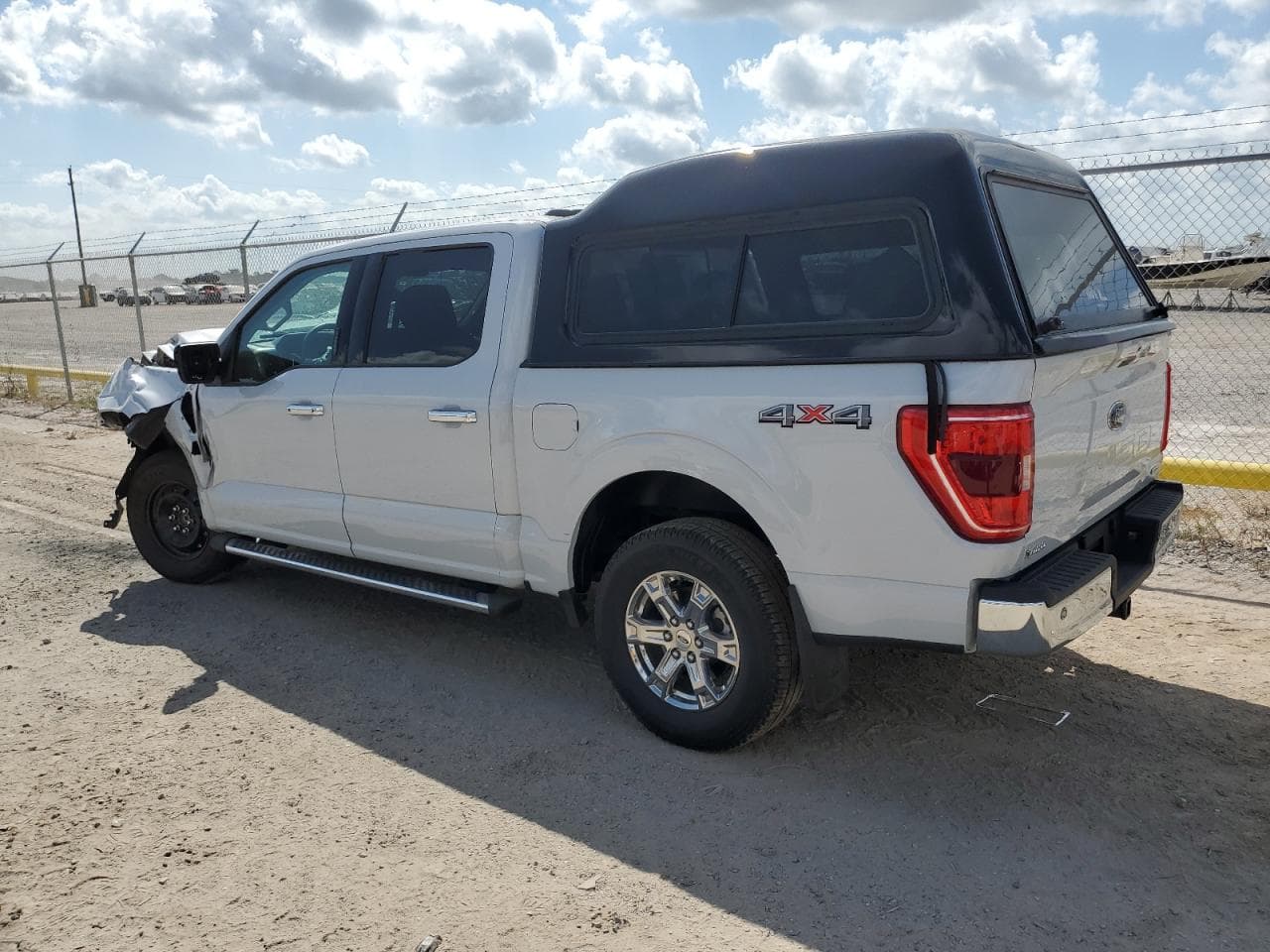 2022 Ford F150 Supercrew - foto 2