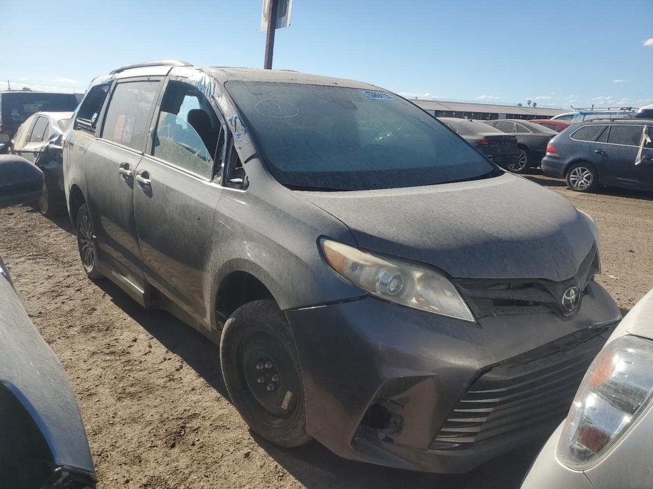 2019 Toyota Sienna Xle 8 Passenger - foto 4
