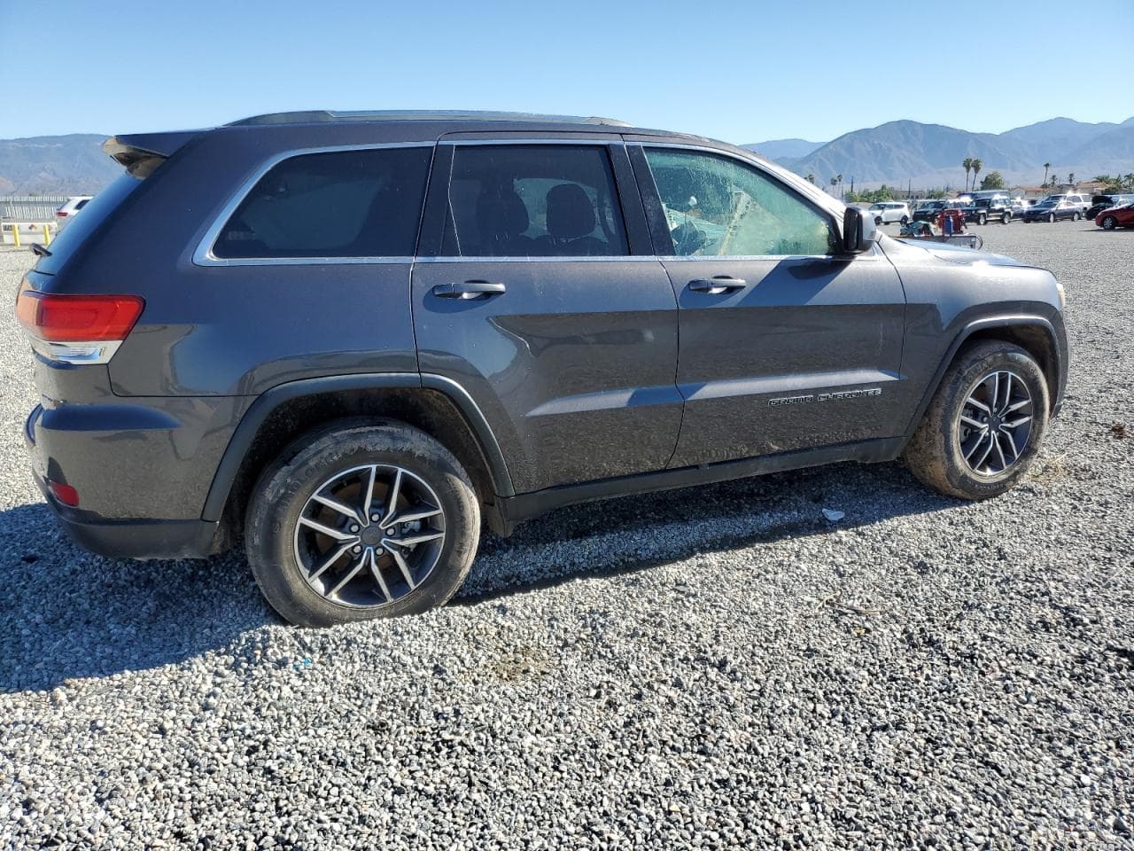 2019 Jeep Grand Cherokee Laredo E 4X2 - foto 3