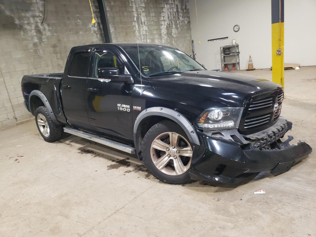 2013 Ram 1500 Sport - foto 4