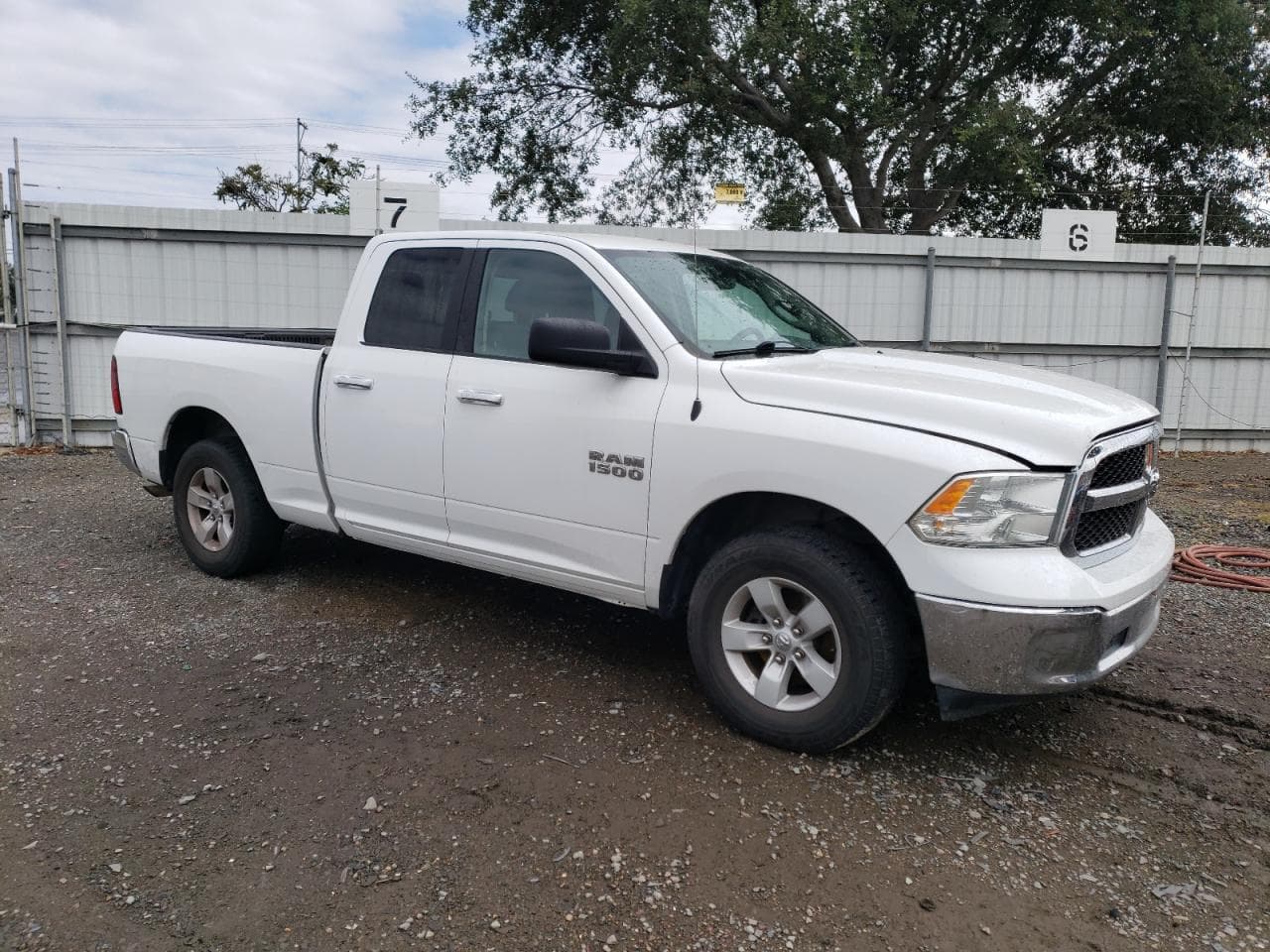 2017 Ram 1500 Slt 4X4 6'4 Box - foto 4