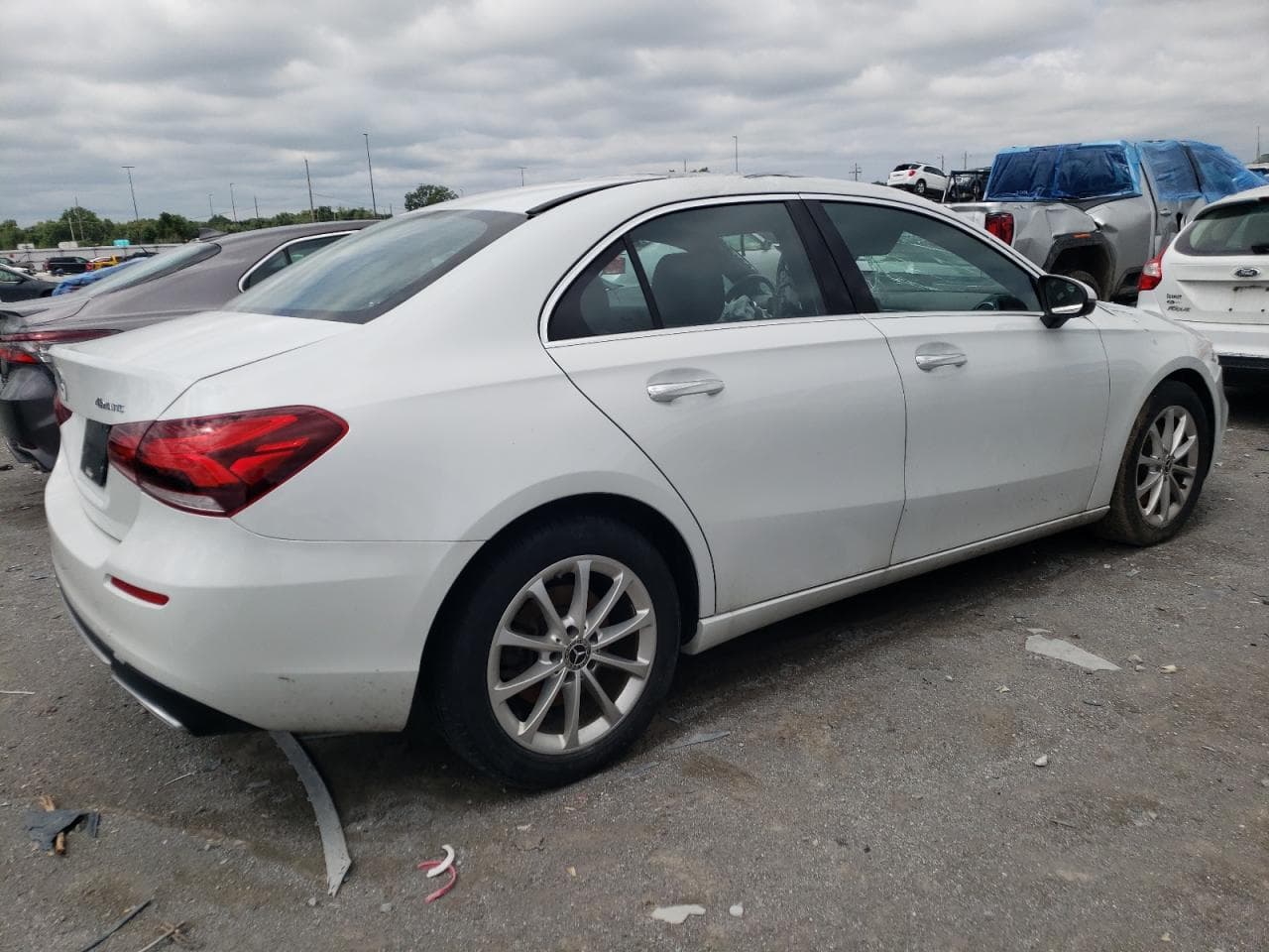 2020 Mercedes-Benz A 220 4Matic - foto 3