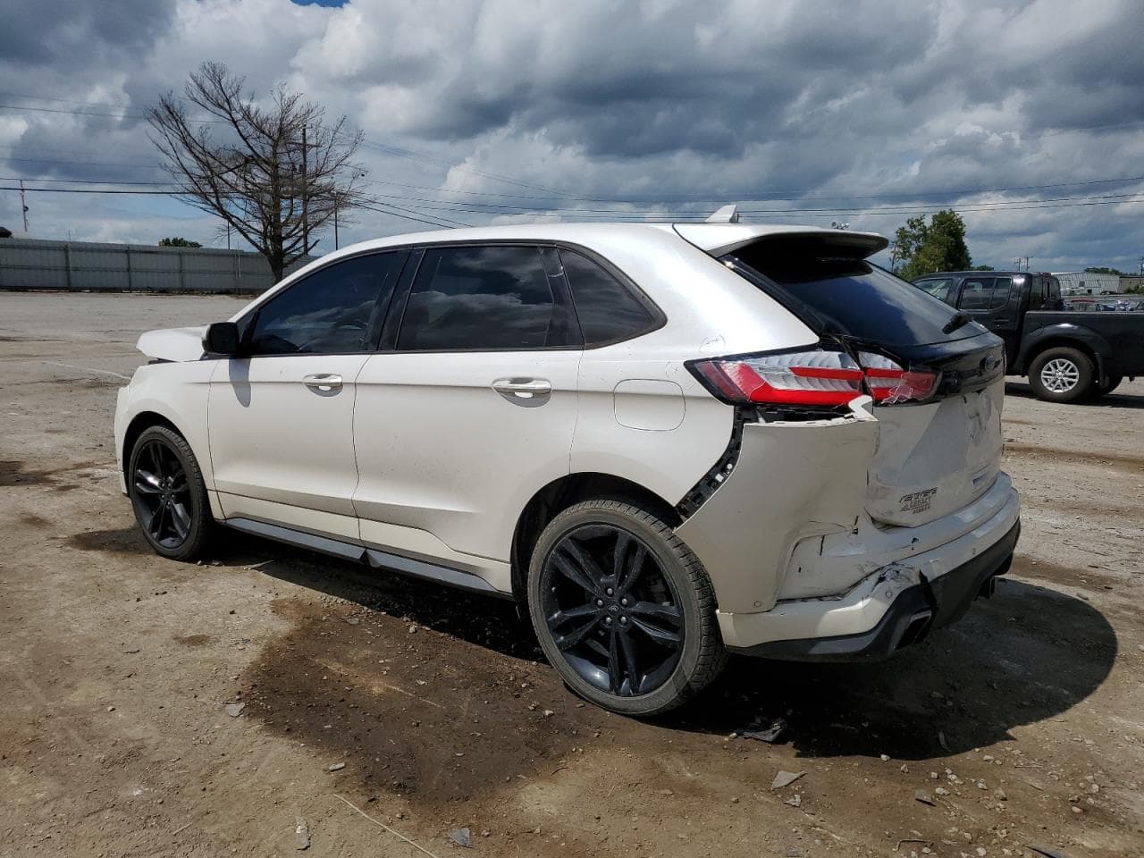 2019 Ford Edge St - foto 2