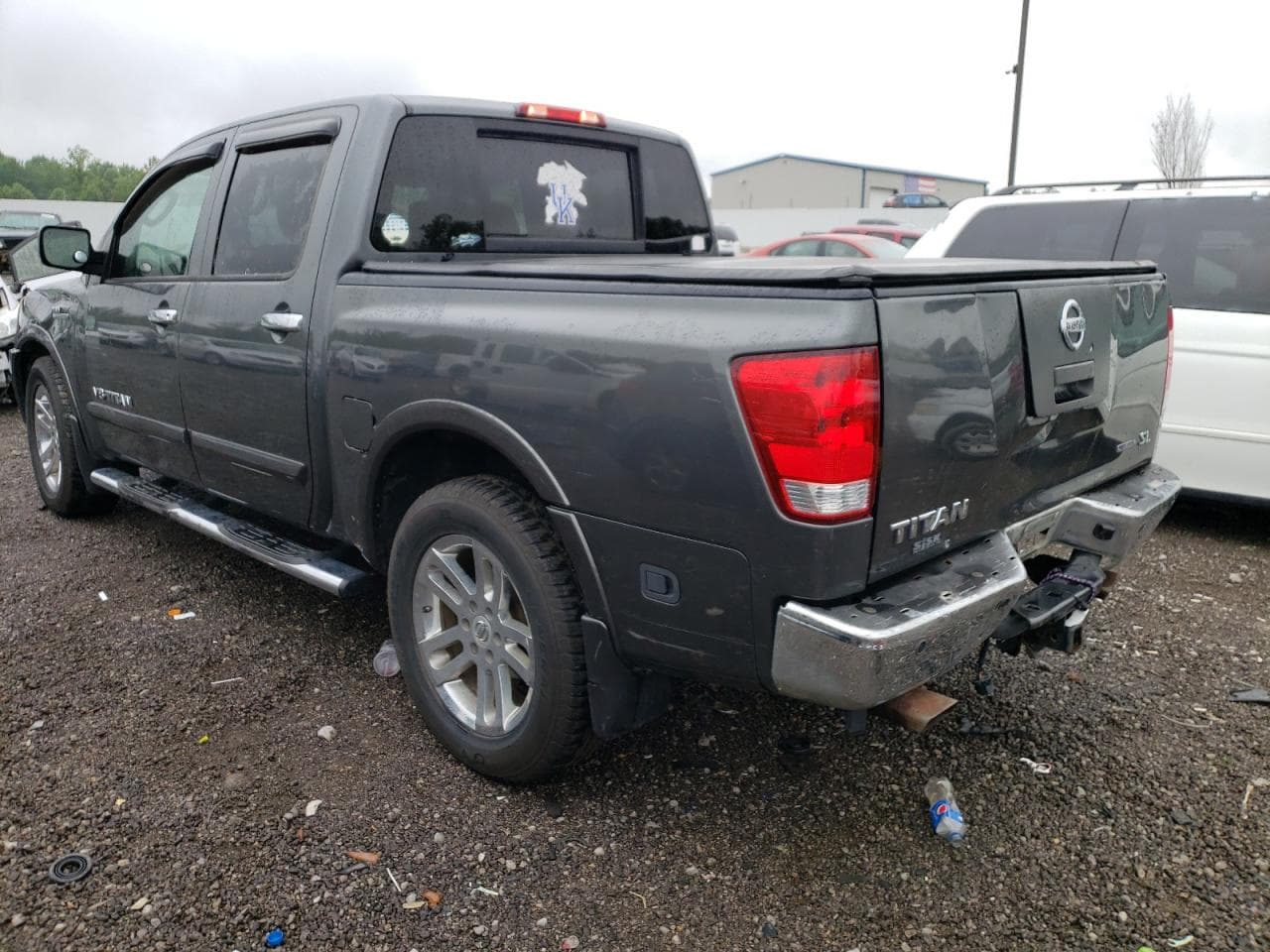 2011 Nissan Titan S - foto 2