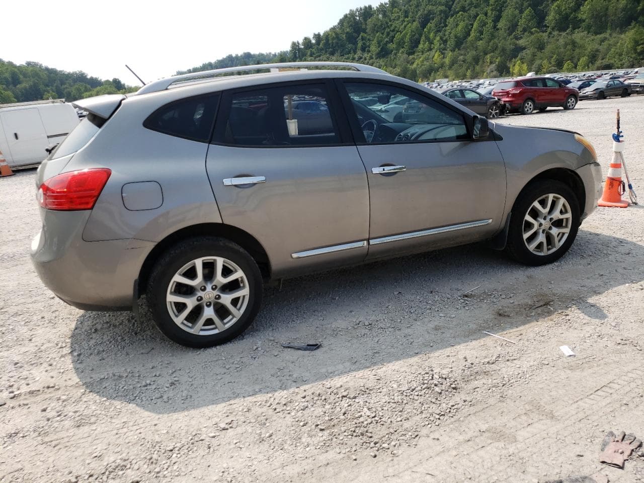 2011 Nissan Rogue S - foto 3