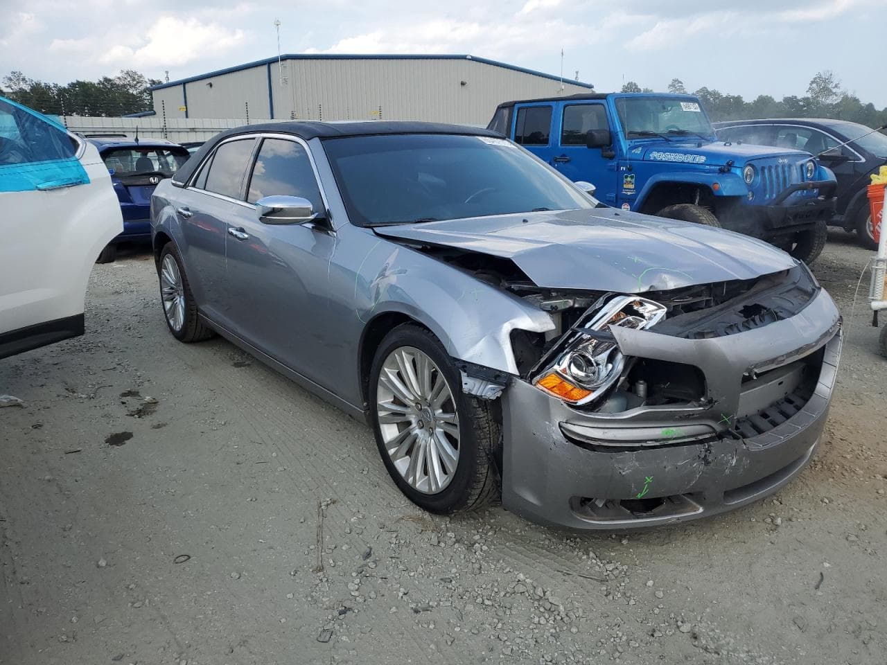 2014 Chrysler 300C - foto 4