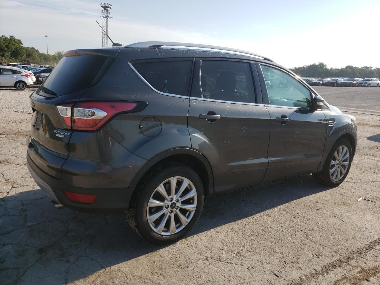 2017 Ford Escape Titanium - foto 3