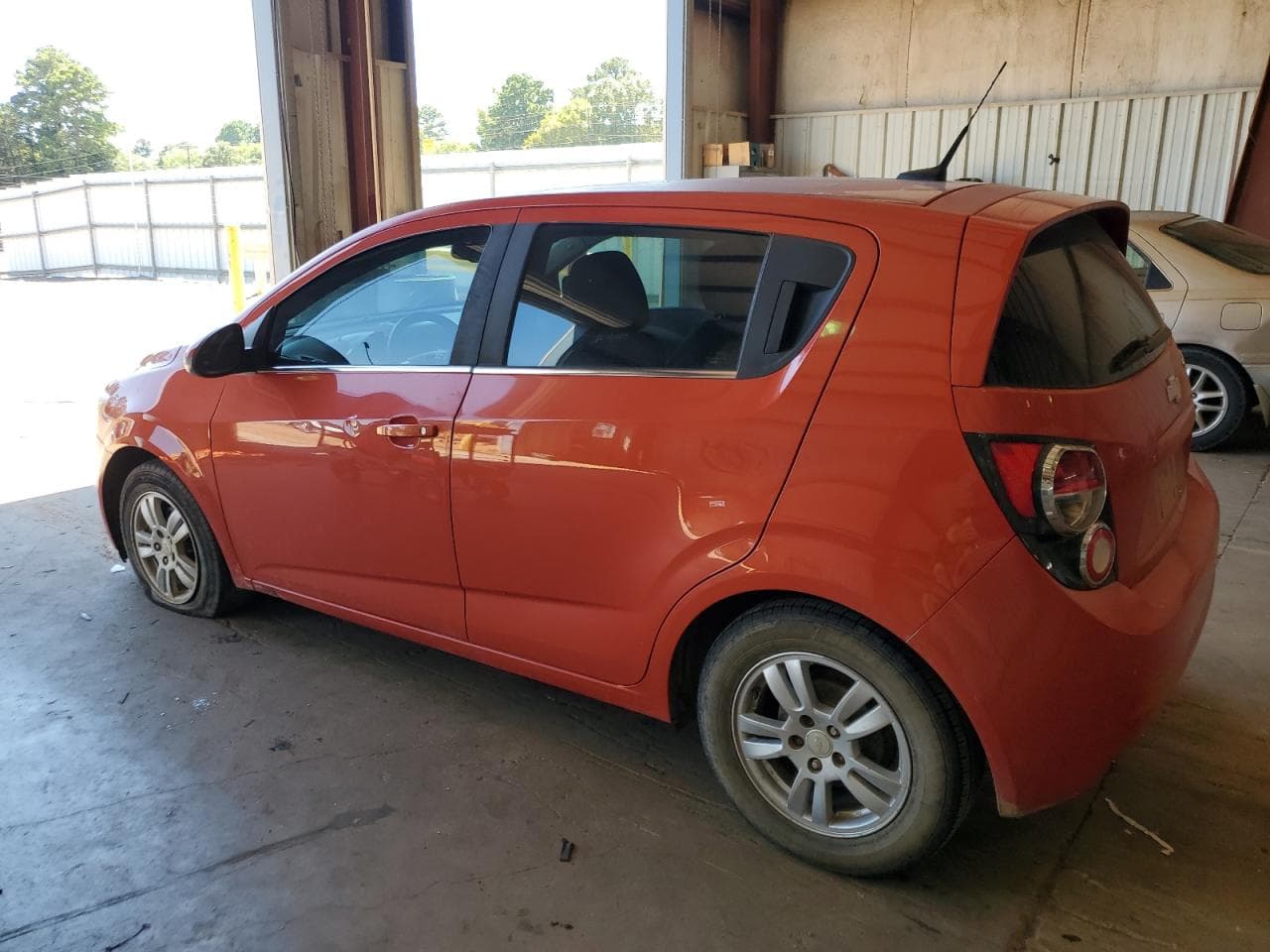 2013 Chevrolet Sonic Lt Auto - foto 2