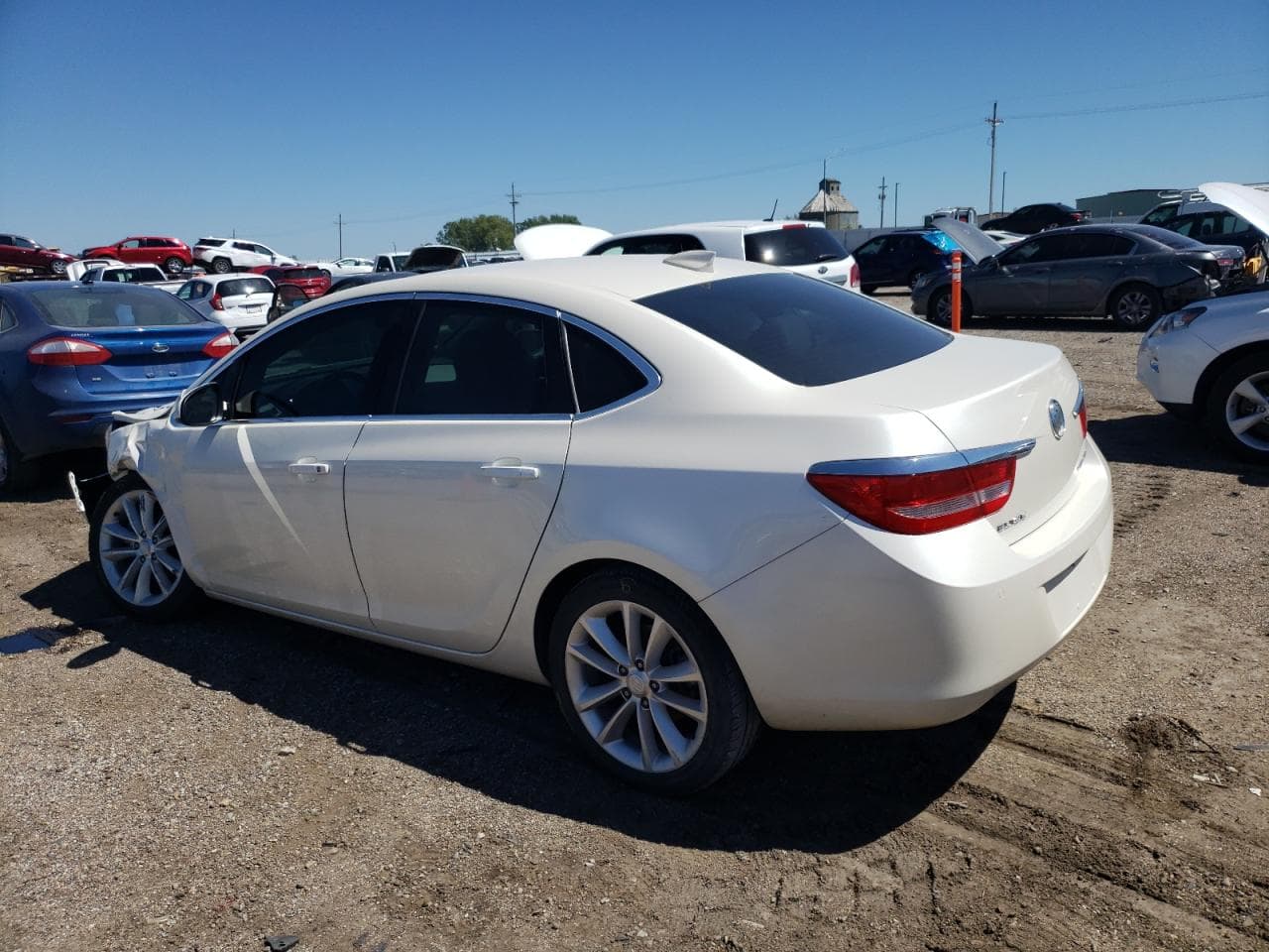 2015 Buick Verano Convenience - foto 2