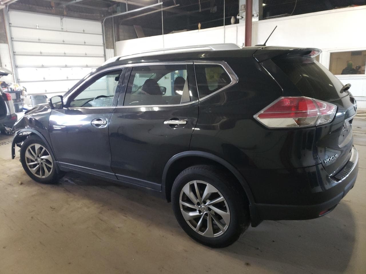 2014 Nissan Rogue S - foto 2