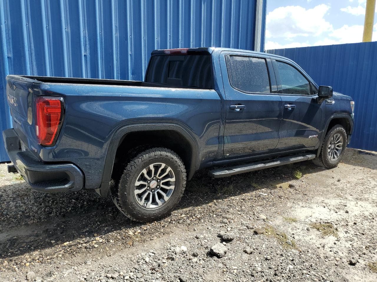 2020 GMC Sierra K1500 At4 - foto 3